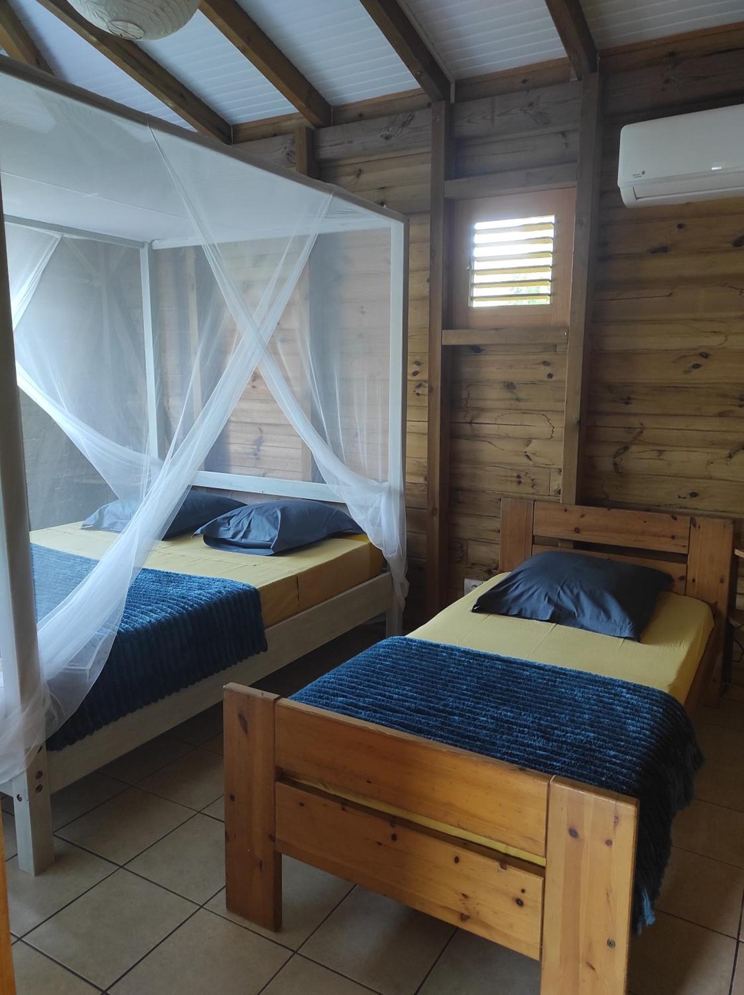 Le Tri Haut De Bellevue - Bungalow Heliconia Поант-Ноар Екстериор снимка